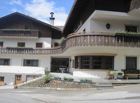 Pension Zambelli Chiens (BZ) Alto Adige